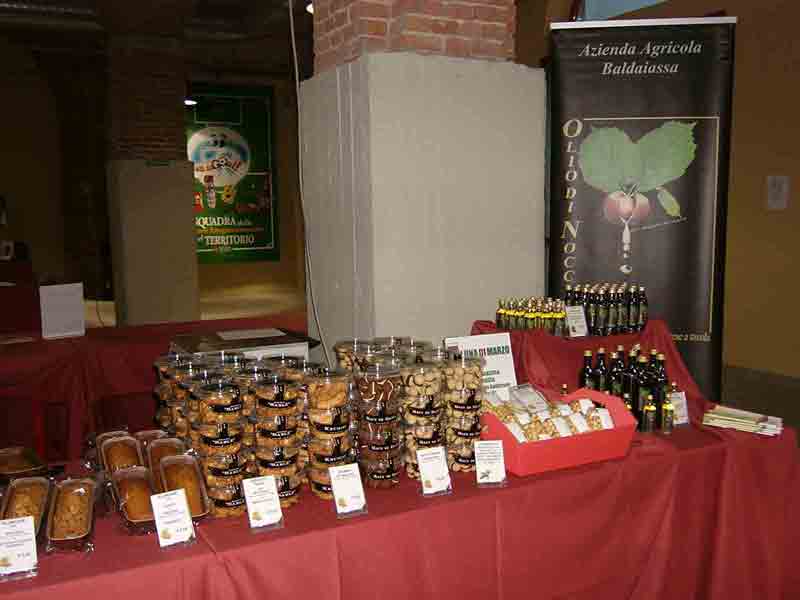 Piedmont Hazelnuts and Italian Food of Baldaiassa production for sale
